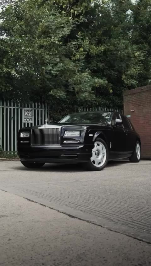 A Rolls-Royce wedding car offered to couples booking their wedding at The Pavilion Dudley